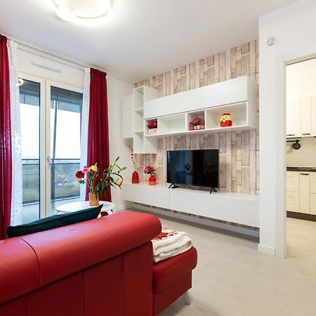 Fiera Milano Flat With Garage Lejlighed Eksteriør billede