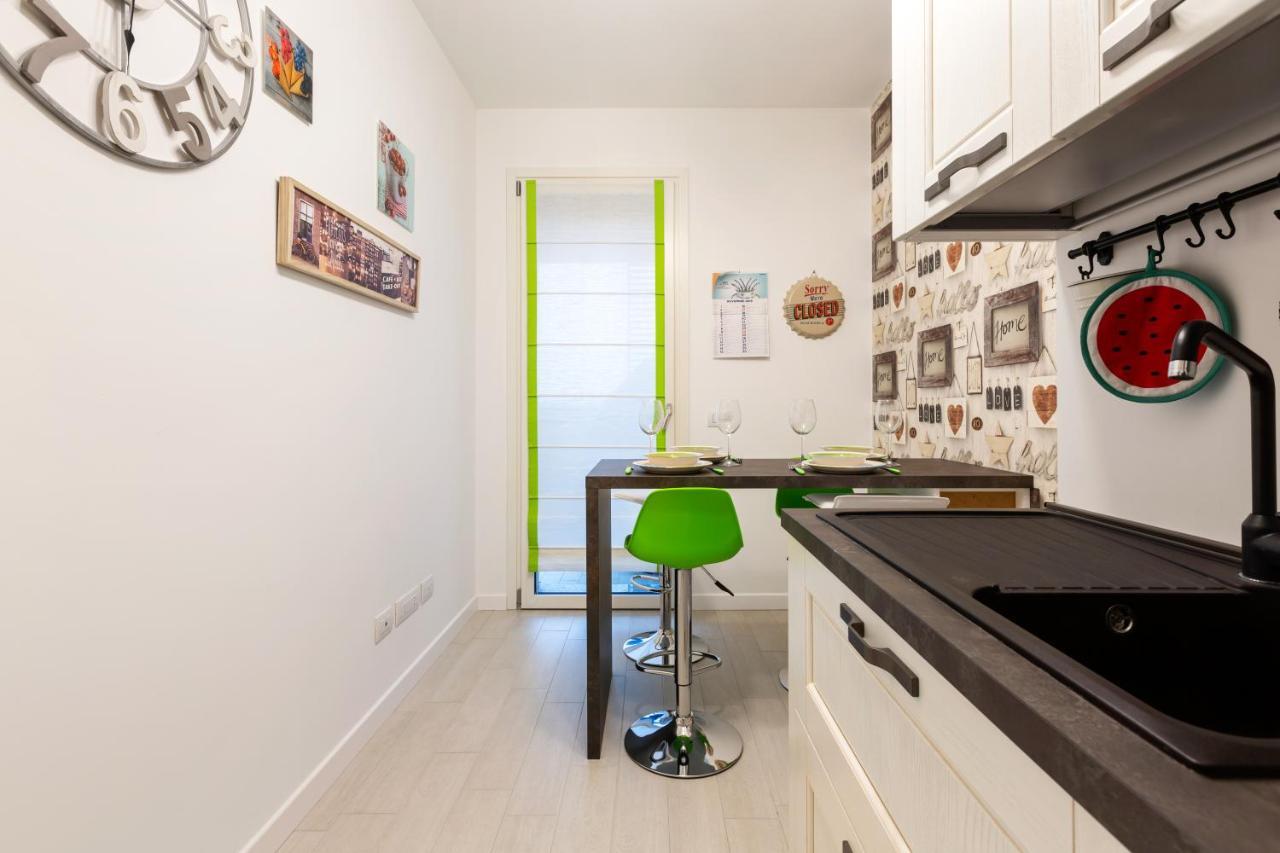 Fiera Milano Flat With Garage Lejlighed Eksteriør billede
